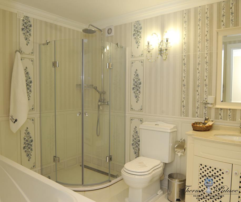 מלון Therma Palace קרנבו