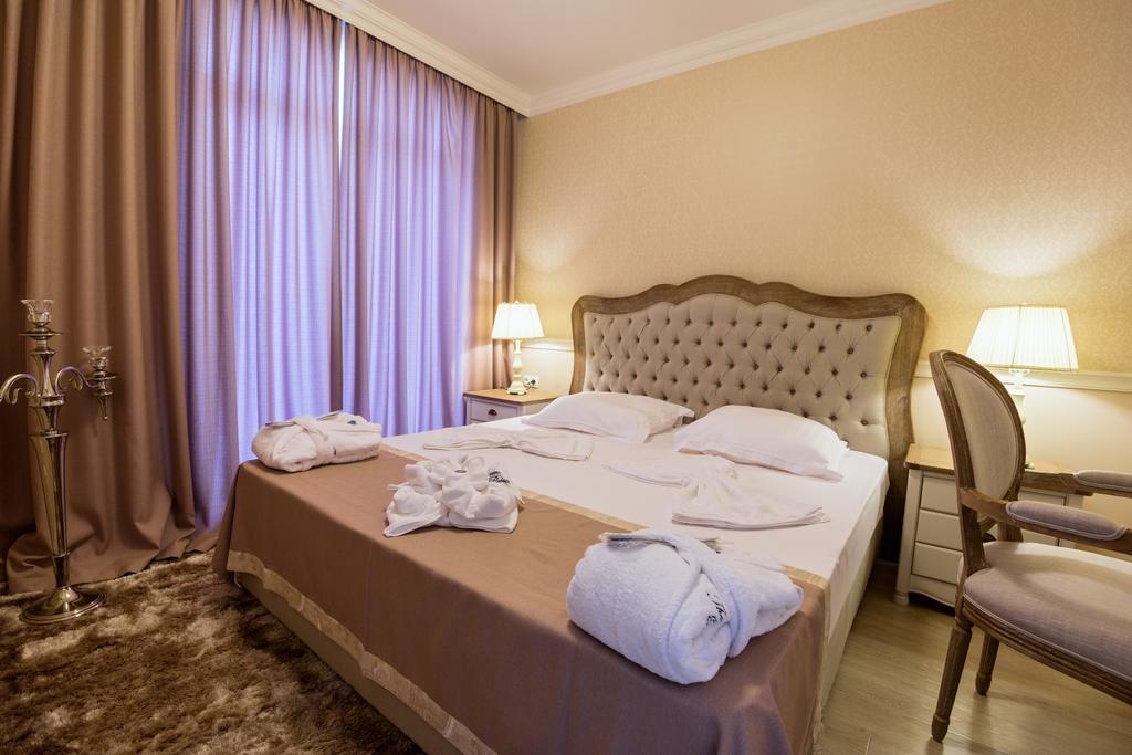 Therma Palace 5*